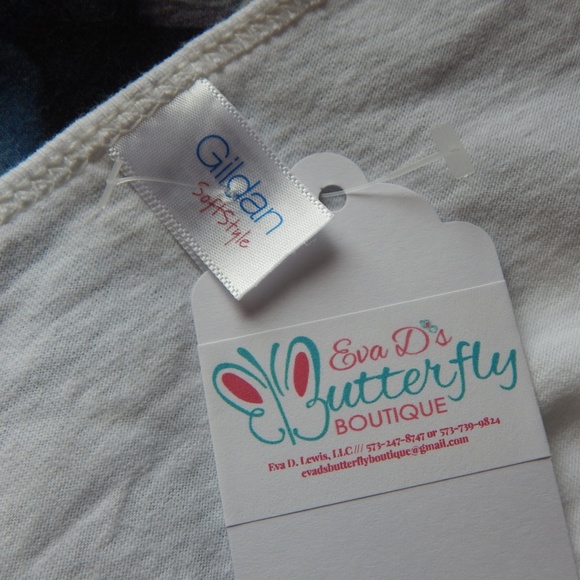 Women’s White Young Country Gildan Soft Style Tank - Picture 5 of 8